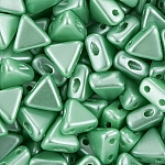 Kheops® Par Puca® Bead Pastel Light Green/Chrysolite 9g