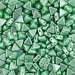 Kheops® Par Puca® Bead Pastel Light Green/Chrysolite 9g