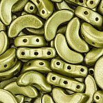 3 Hole Czech Arcos® par Puca® Glass Beads Pastel Lime 8g