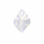 Faceted AAA Crystal Glass Leaf Shape Pendant (12x17mm)