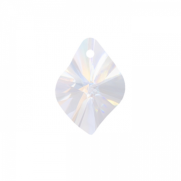Faceted AAA Crystal Glass Leaf Shape Pendant (12x17mm)