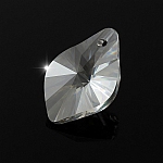Faceted AAA Crystal Glass Leaf Shape Pendant (12x17mm)
