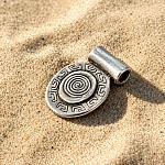 25mm Aztec Swirl Antique Silver Oval Metal Pendant PK1