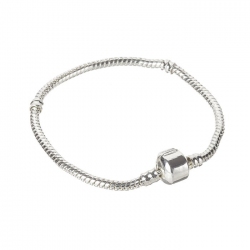 Silver Snake Chain Bracelet With Snap Clasp 18cm PK1