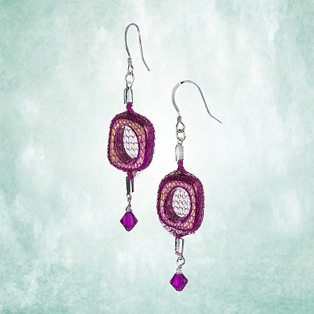 Tuesday make! Create these unique wire mesh earrings!