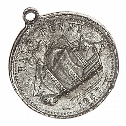 Antique Silver Half Penny Metal Coin Pendant 24mm PK1