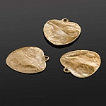 Antique Brass Hammered Flat Heart Charms 20x18mm (PK3)