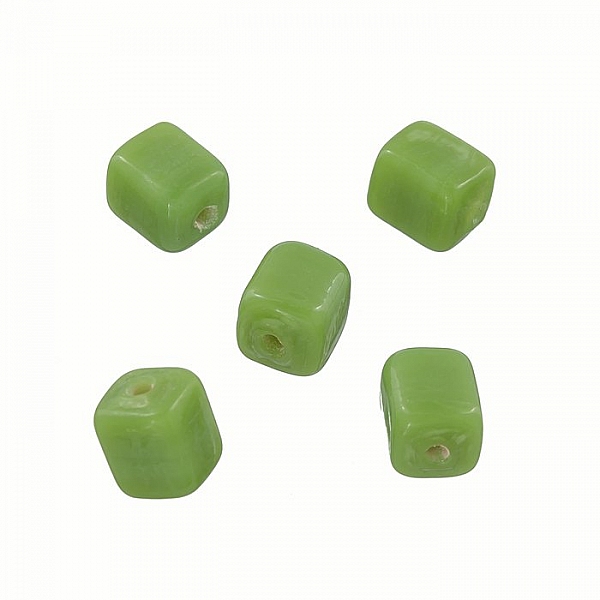 Shiny Opaque Green 7mm Glass Cube Beads 2mm Hole (PK5)